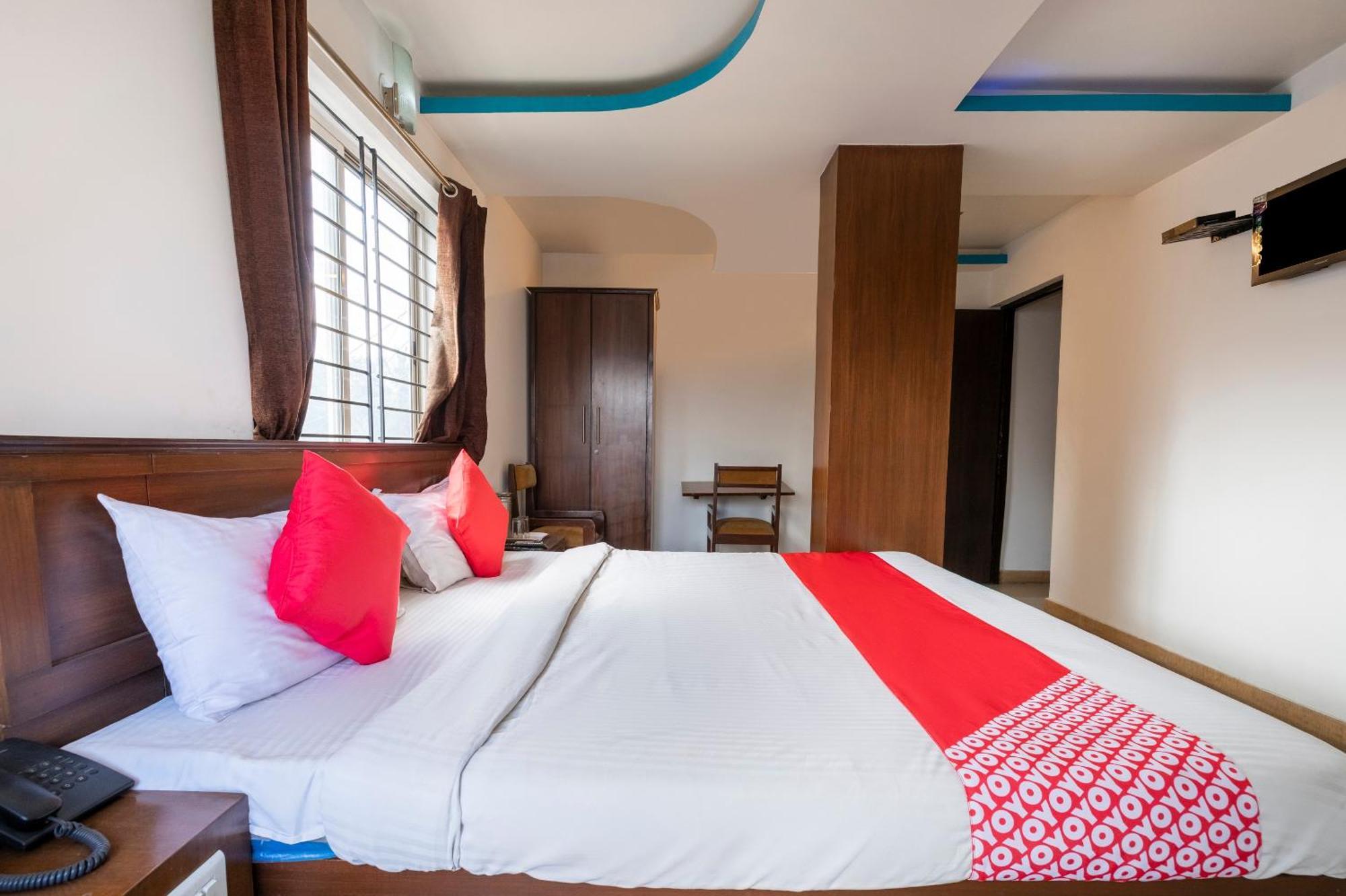 71863 The Red Velvet Opposite Novel Office Marathahalli Bridge. Bangalore Exteriör bild